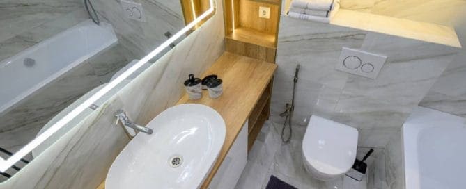 Small Bathroom