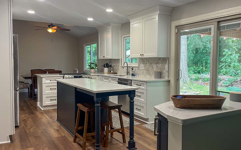 Cozy Small Kitchen Design