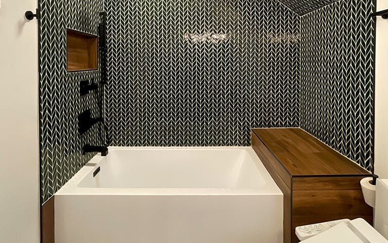 Cozy Small Bathroom Design